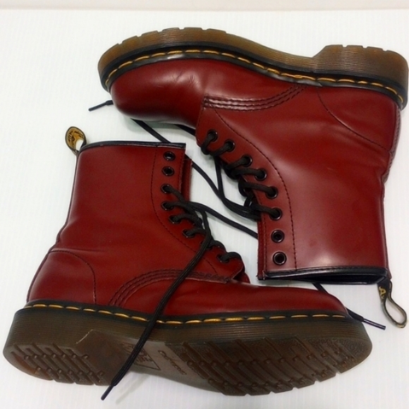 Dr. Martens 1460 Cherry Red Smooth - Picture 4 of 16
